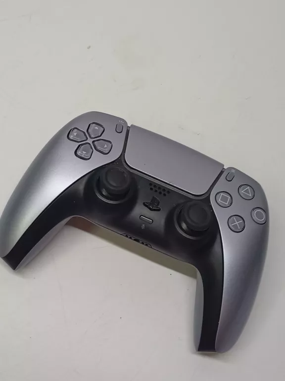 pad-sony-cfi-zct1w-liczba-przyciskow-15