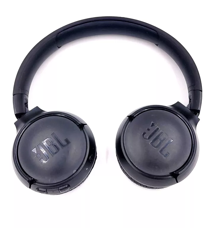 sluchawki-jbl-bt-510-i-armii-wojska-polskiego-10e-kolobrzeg