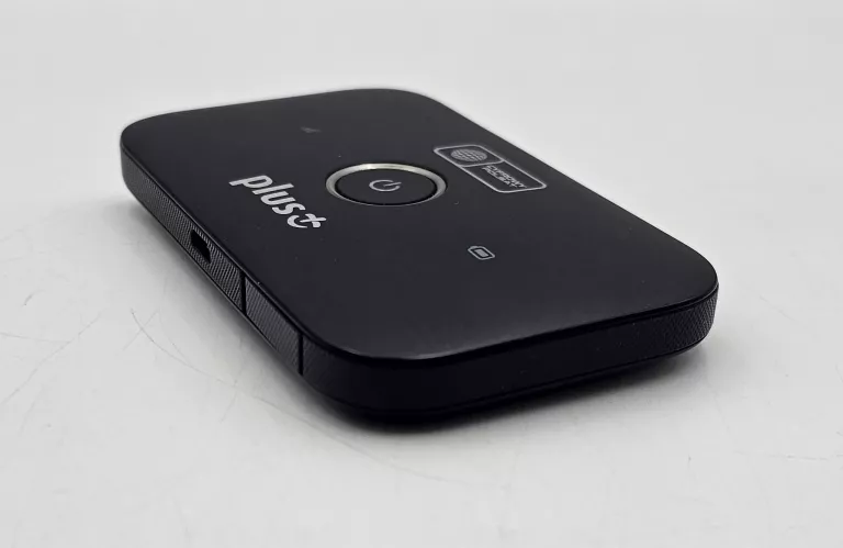 router-mobilny-huawei-e5573-4g-lte-stan-11323-2