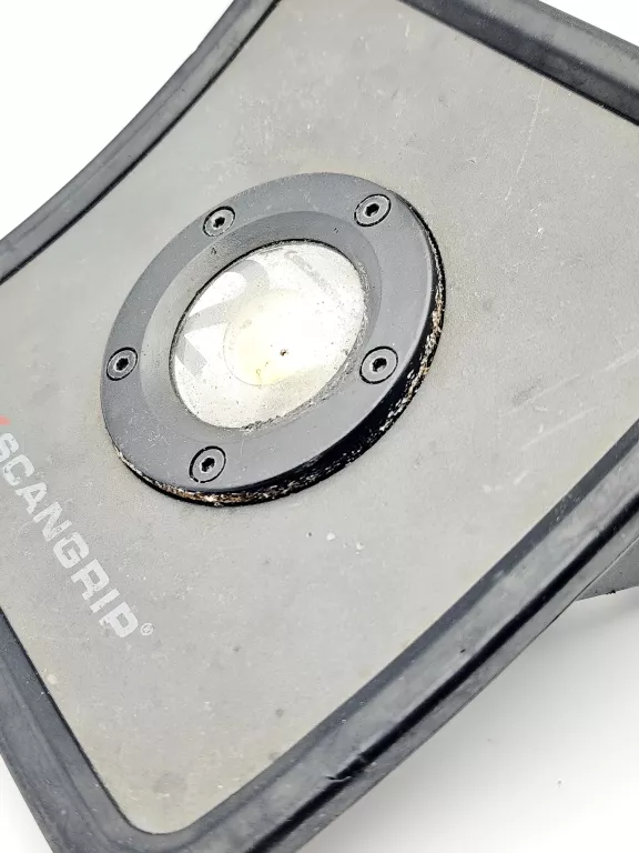 lampa-robocza-led-scangrip-nova-r-2000-lm-akumulatorowa-czarna-2-stan-11323-2