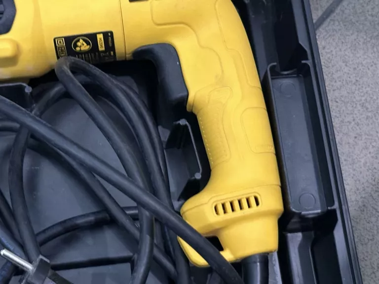 mlotowiertarka-dewalt-d25033-walizka-ean-gtin-5054905036508