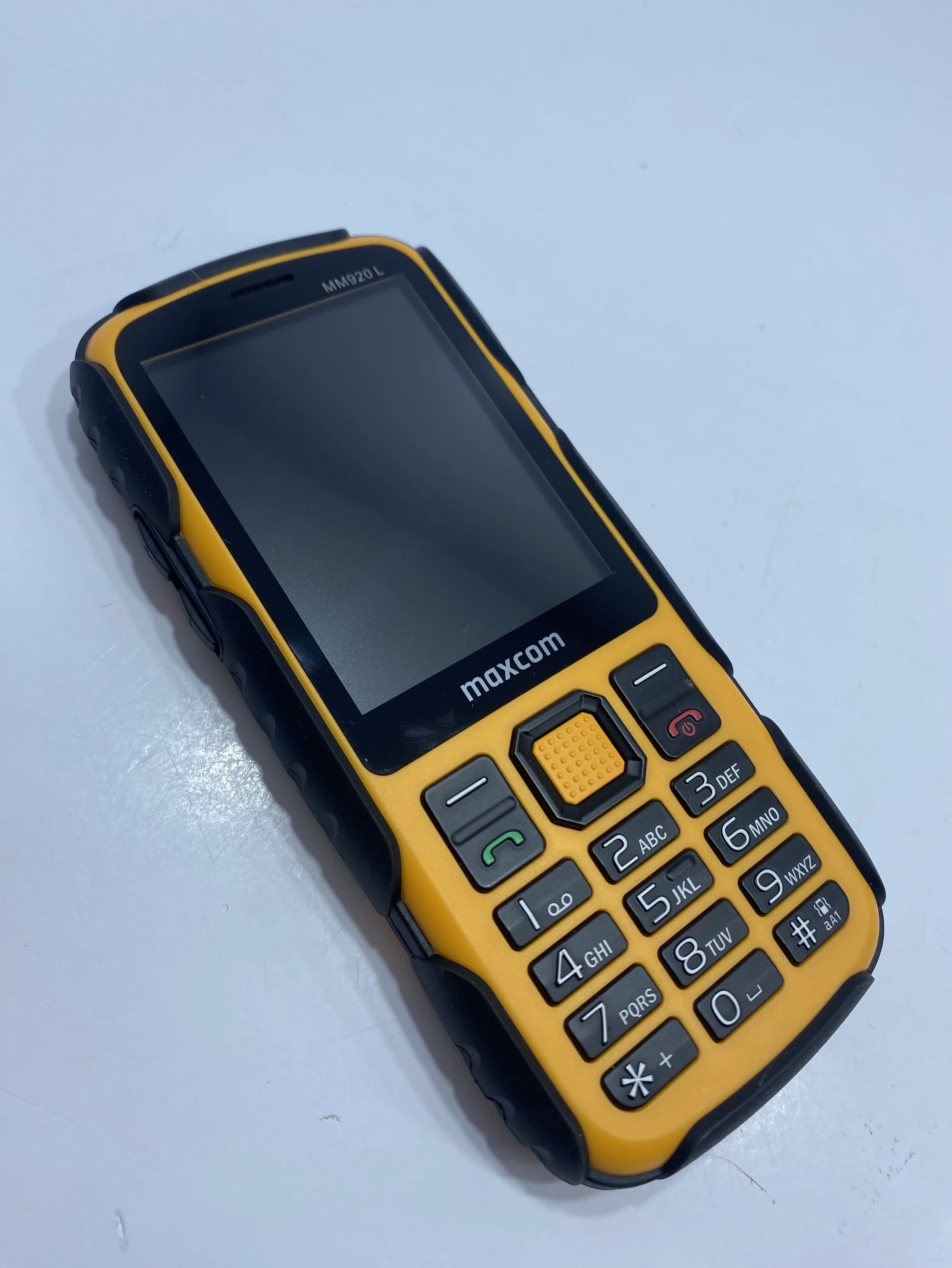 telefon-maxcom-mm920-ip67-pancerny-zoltygwarancja-typ-202685-212933
