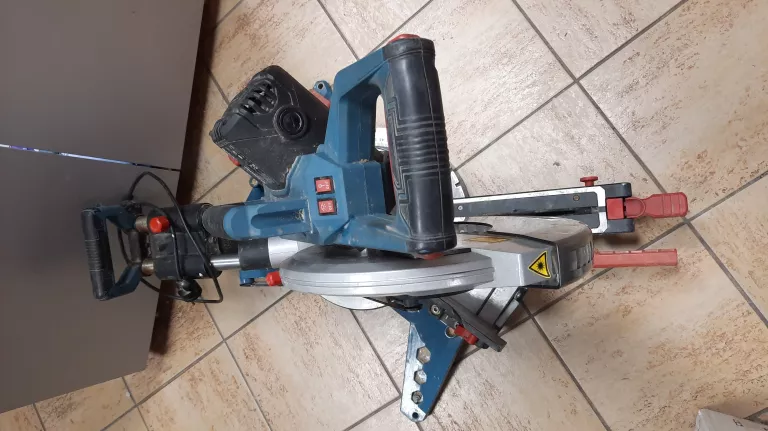 pila-ukosnica-erbauer-emis305s-1800w-305mm-okazja-marka-248811-950358