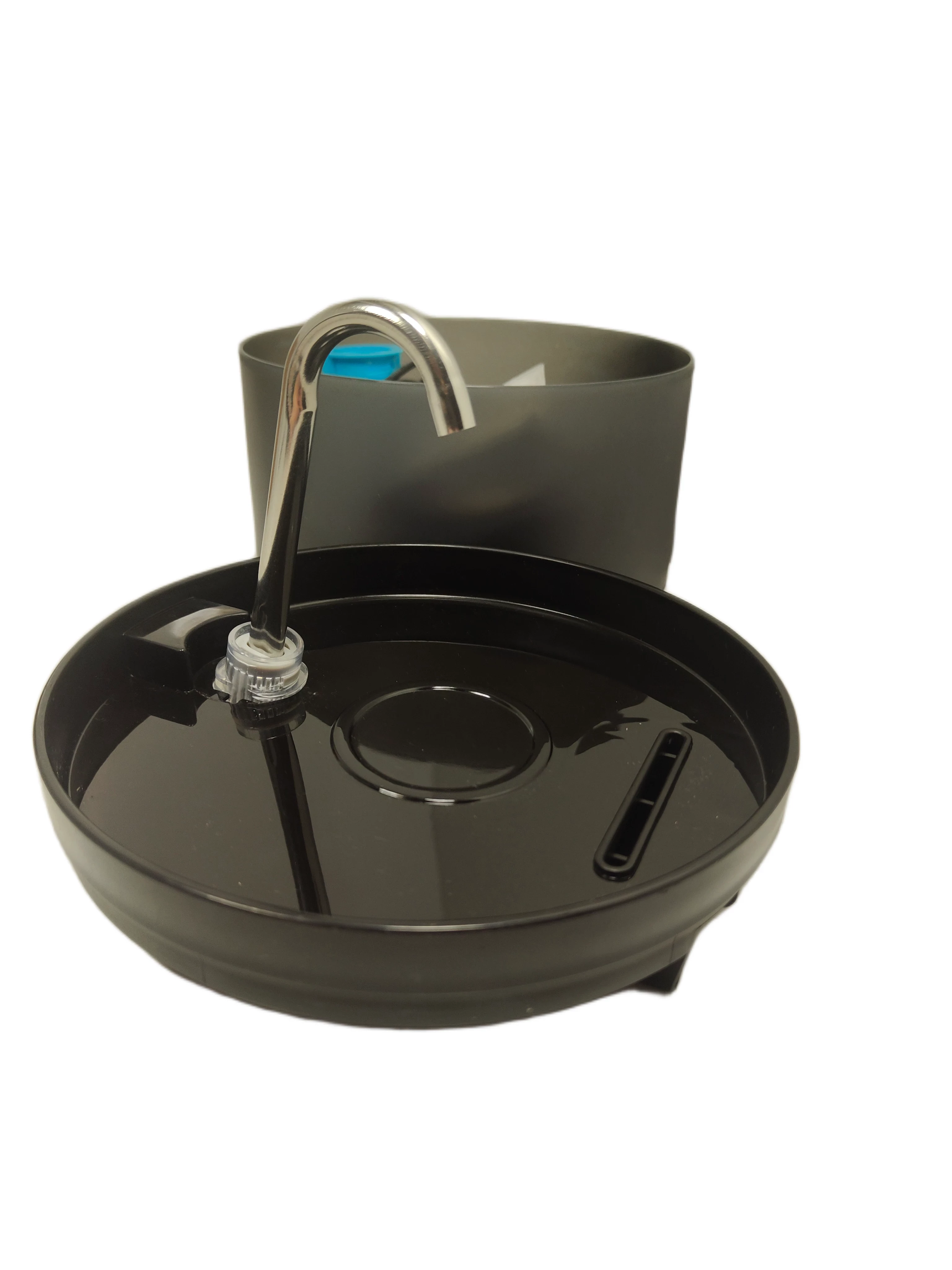 poidlo-z-fontanna-giotohun-plastik-2l-dla-kota-psa-rodzaj-207726-988039