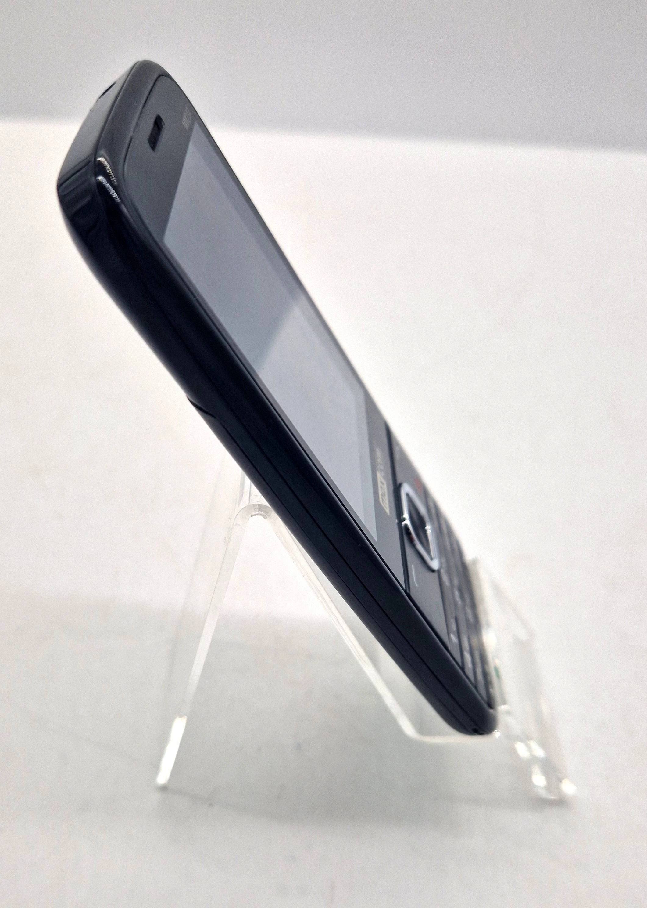 telefon-maxcom-mm237-stan-11323-2