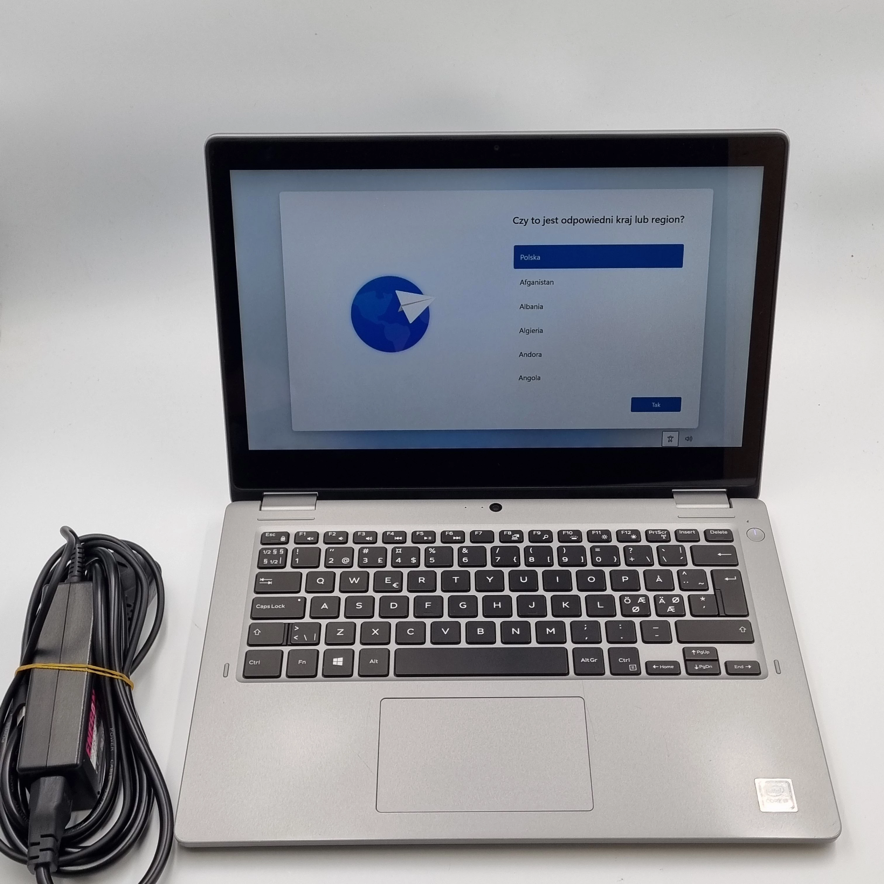 laptop-dell-latitude-3310-2w1-i3-8145u8gb-ram250gb-ssdw11-sniadeckich-11-znin