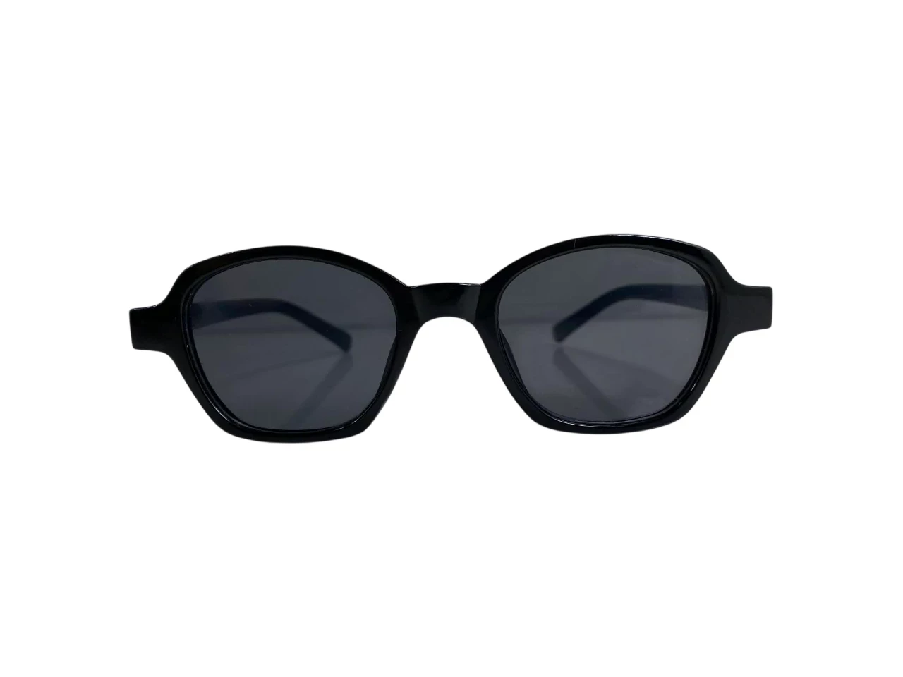 okulary-przeciwsloneczne-czarne-fason-4526-6