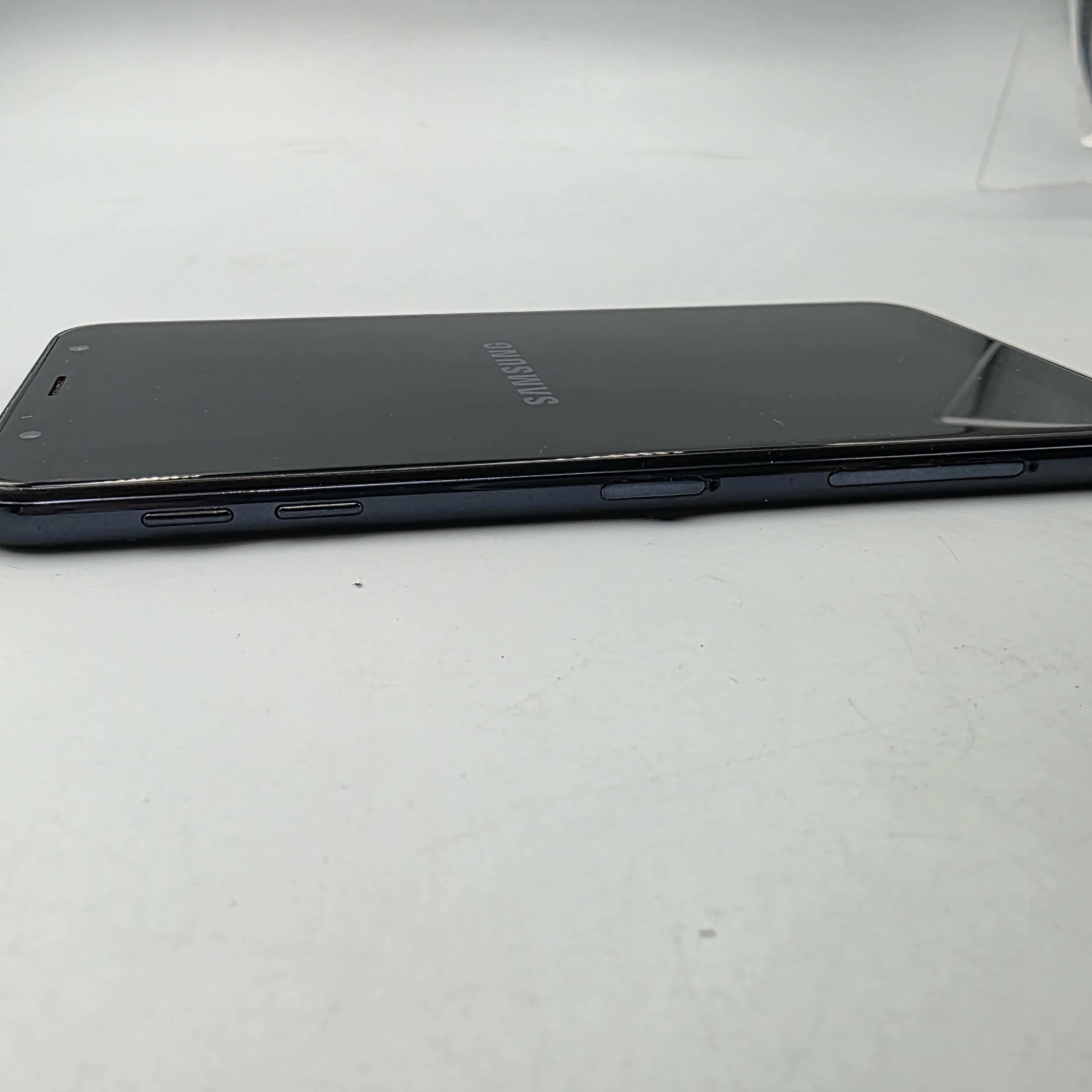 telefon-samsung-galaxy-j4-232-gb-typ-202685-212929