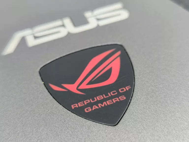 laptop-gamingowy-asus-rog-gl55v-i732gb-ram-256-ssdgtx-960-liczba-rdzeni-procesora-4329-3