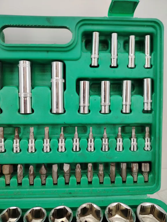 honiton-zestaw-kluczy-nasadowych-z-grzechotka-h4056-marka-248811-977093