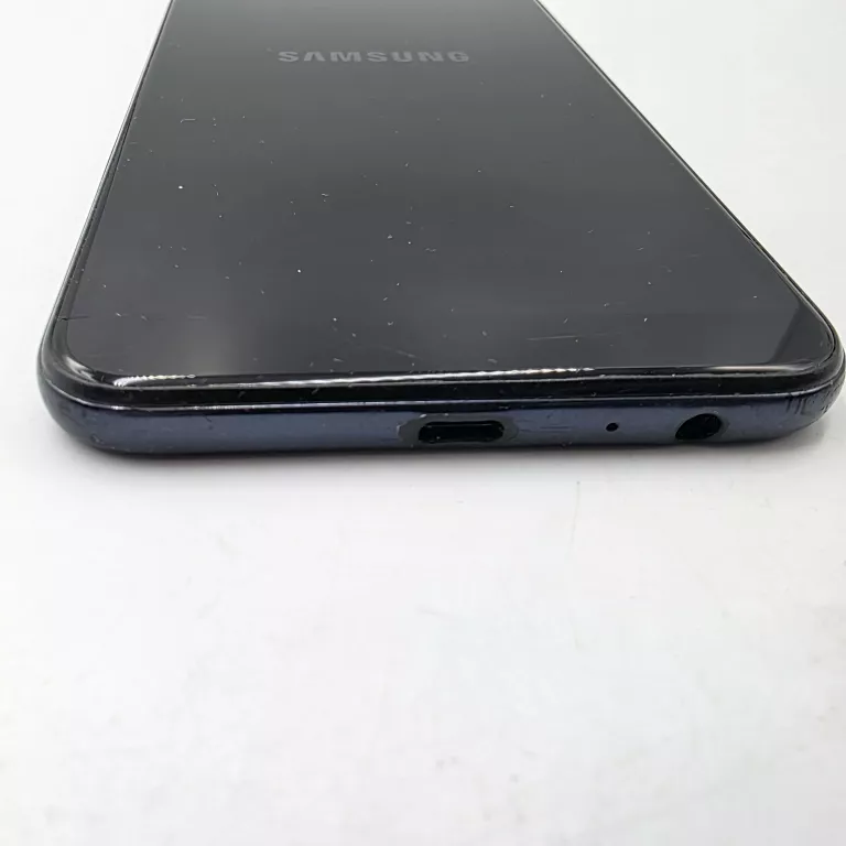 telefon-samsung-galaxy-j4-232-gb-kod-producenta-sm-j415fn