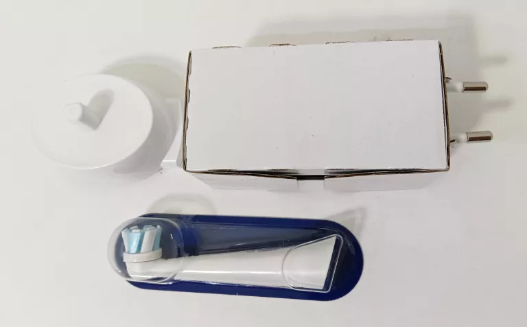 szczoteczka-do-zebow-oral-b-io-series-3-stan-11323-2