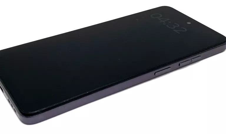 telefon-motorola-moto-g04-8128gb-czarny-przekatna-ekranu-656