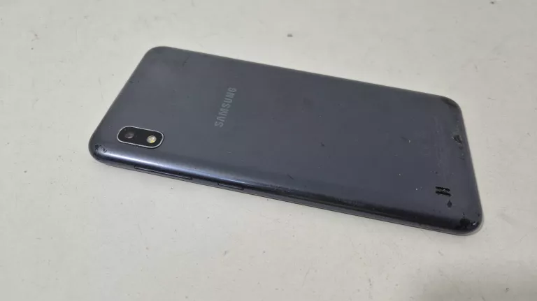 telefon-samsung-a10-kod-producenta-sm-a105fzbuxeo