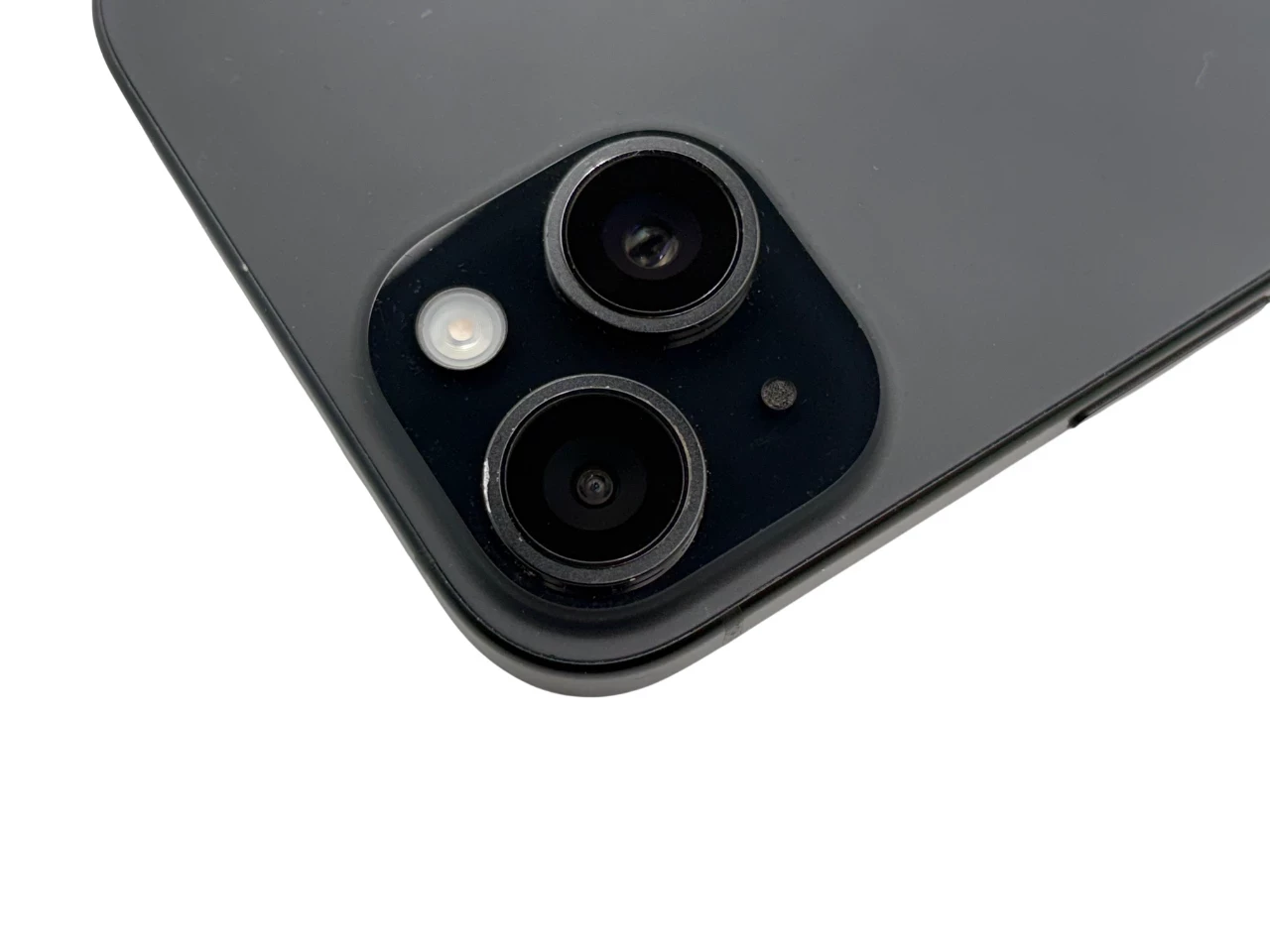 telefon-apple-iphone-15-5g-6128gb-61-kondycja-baterii-96-czarny-przekatna-ekranu-610