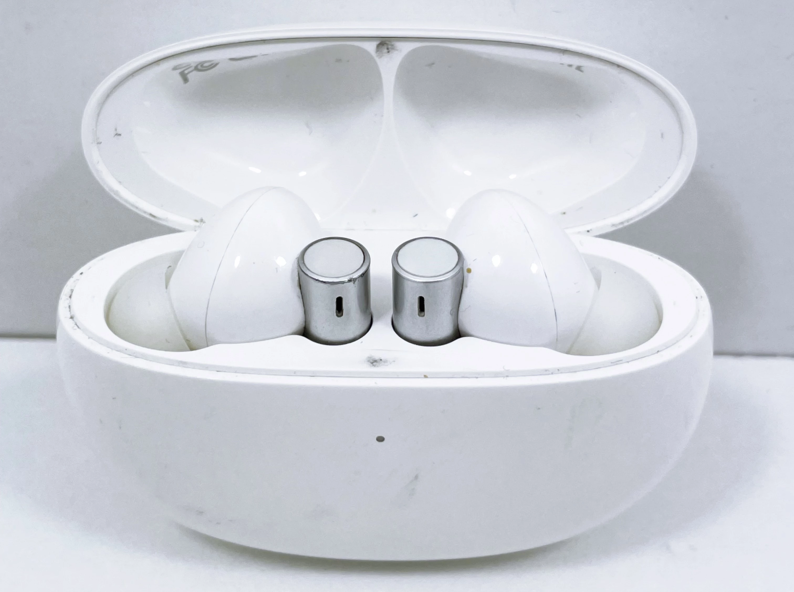 sluchawki-realme-buds-air-3-bluetooth-52-bezprzewodowe-stan-11323-2