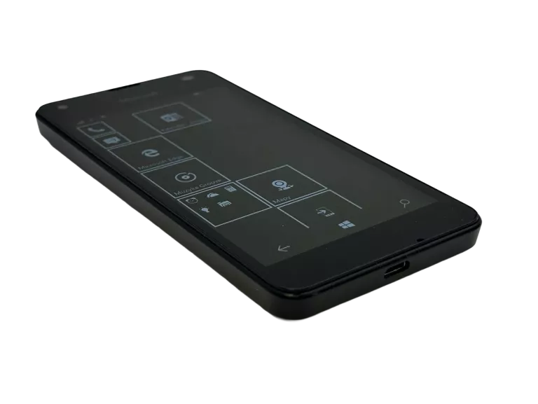telefon-microsoft-lumia-550-stan-11323-2