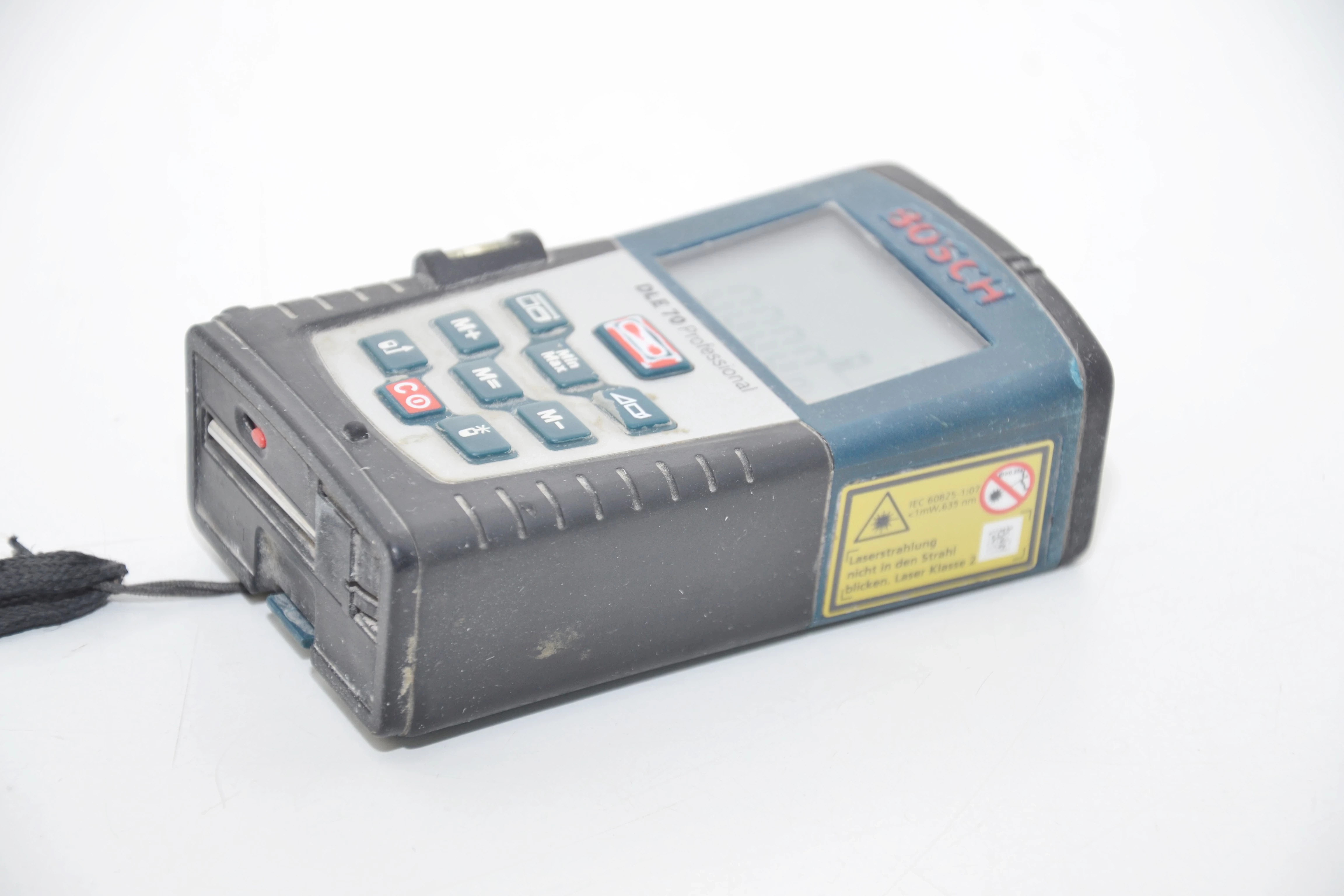 dalmierz-bosch-dle70-dokladnosc-pomiaru-mm-204909-222097