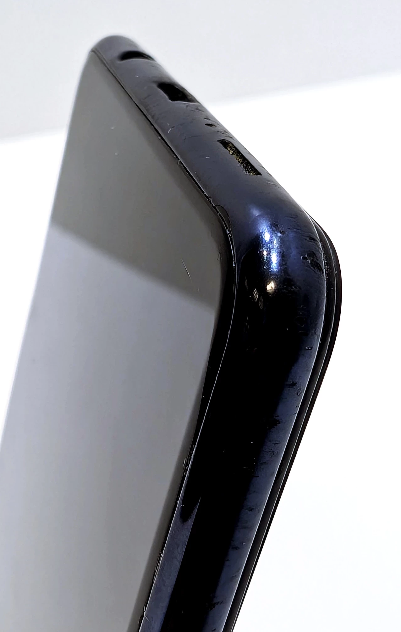 samsung-galaxy-a7-2018-464gb-1sim-typ-202685-212929