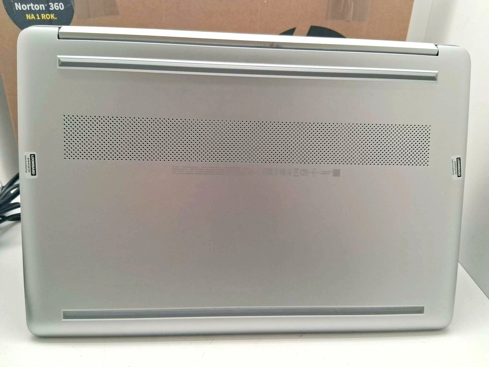 laptop-hp-15s-eq2023nw-8256gb-ssd-amd-ryzen-3-przekatna-ekranu-156