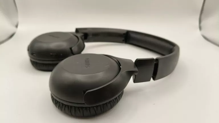 sluchawki-bezprzewodowe-nauszne-philips-tauh202-stan-11323-2