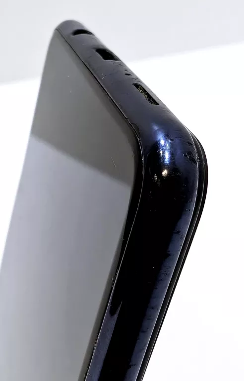 samsung-galaxy-a7-2018-464gb-1sim-typ-202685-212929