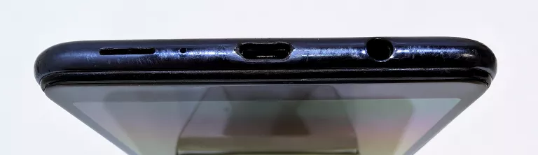 samsung-galaxy-a7-2018-464gb-1sim-wbudowana-pamiec-202869-214193