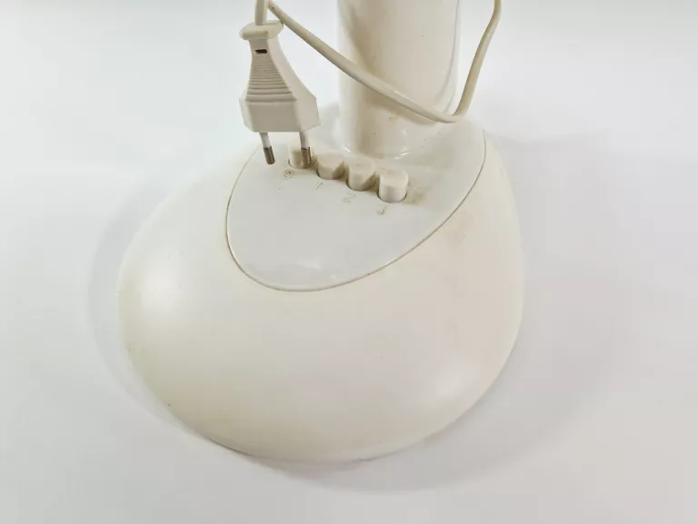 wiatrak-biurkowy-wentylator-3-predkosci-35w-bialy-model-415631872