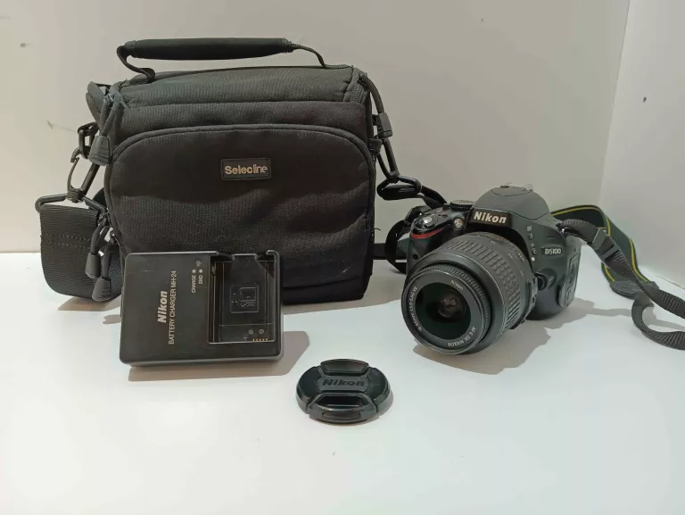 aparat-nikon-d5100-obiektyw-18-55-135-56g-ladowarka-i-etui-rynek-42-skawina
