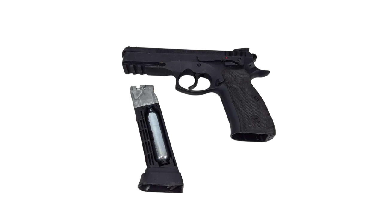 wiatrowka-cz-75-sp-01-shadow-6mm-toszecka-331-gliwice-g1