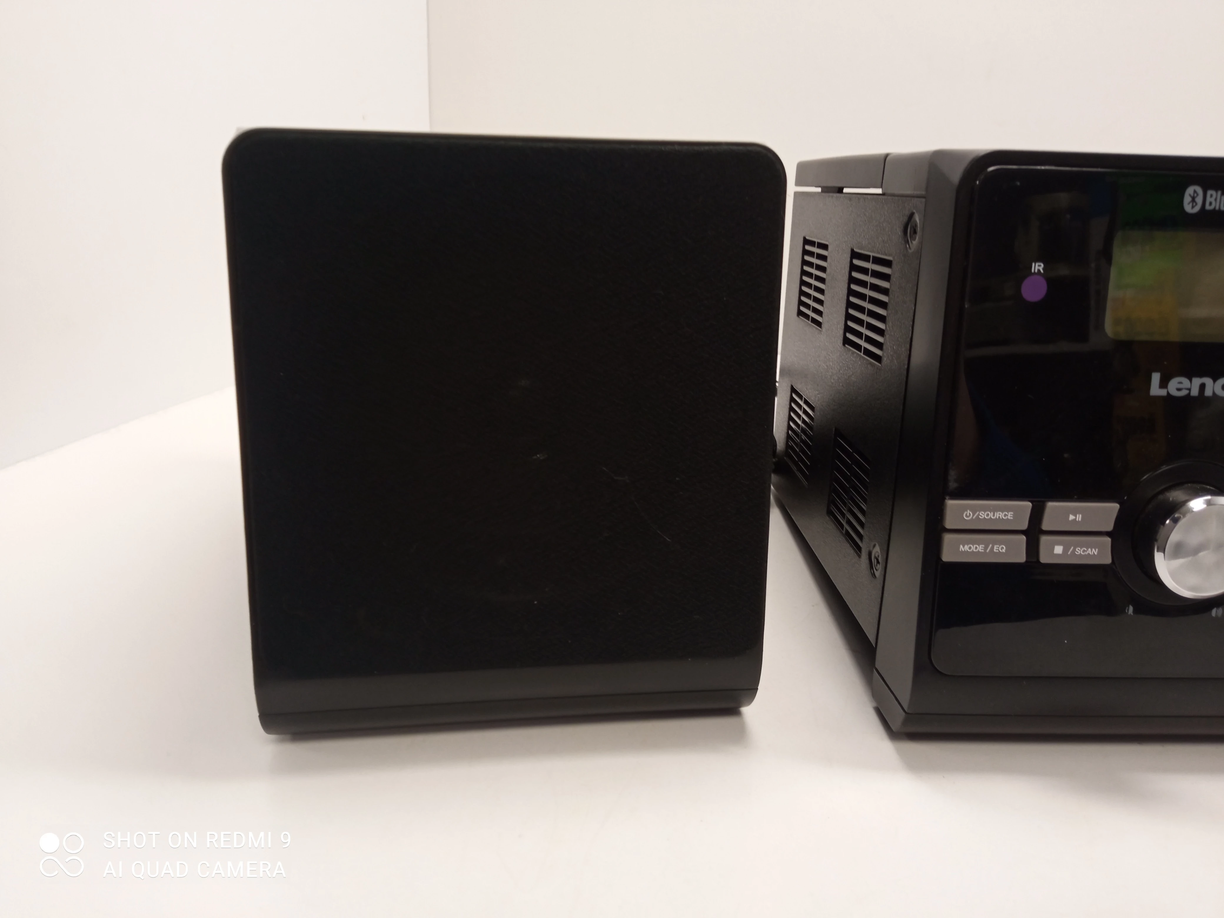 lenco-mc-030bk-micro-set-with-cd-mp3-player-ean-gtin-8711902065326