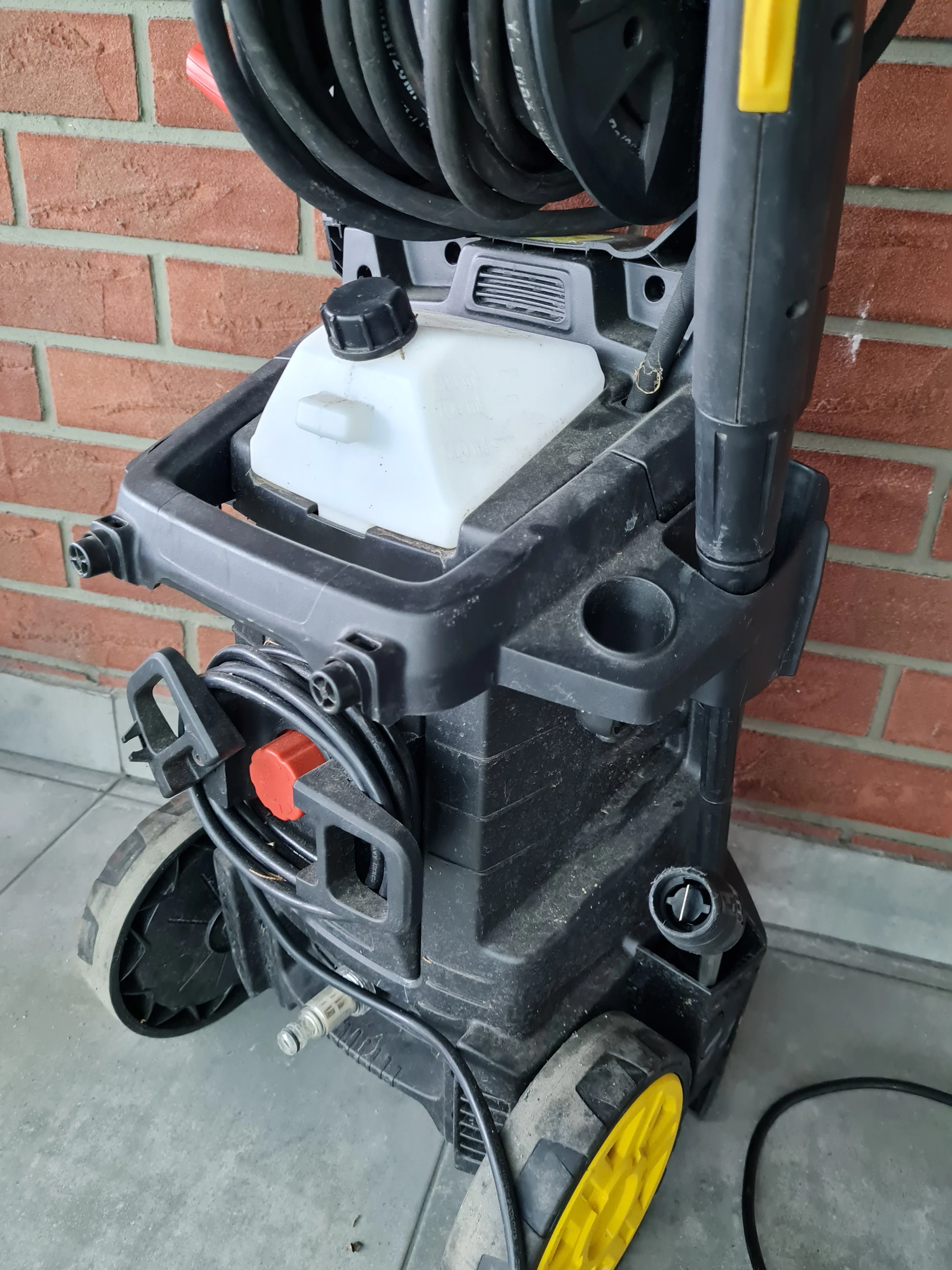 myjka-stanley-fatmax-sxfpw25-cisnienie-robocze-100