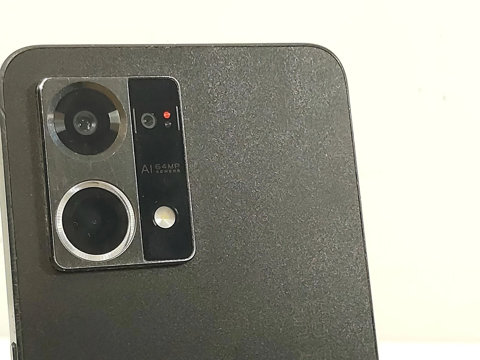 telefon-oppo-reno-7-128gb-komplet-przekatna-ekranu-643