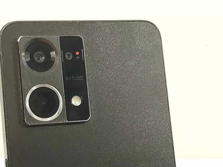 telefon-oppo-reno-7-128gb-komplet-przekatna-ekranu-643