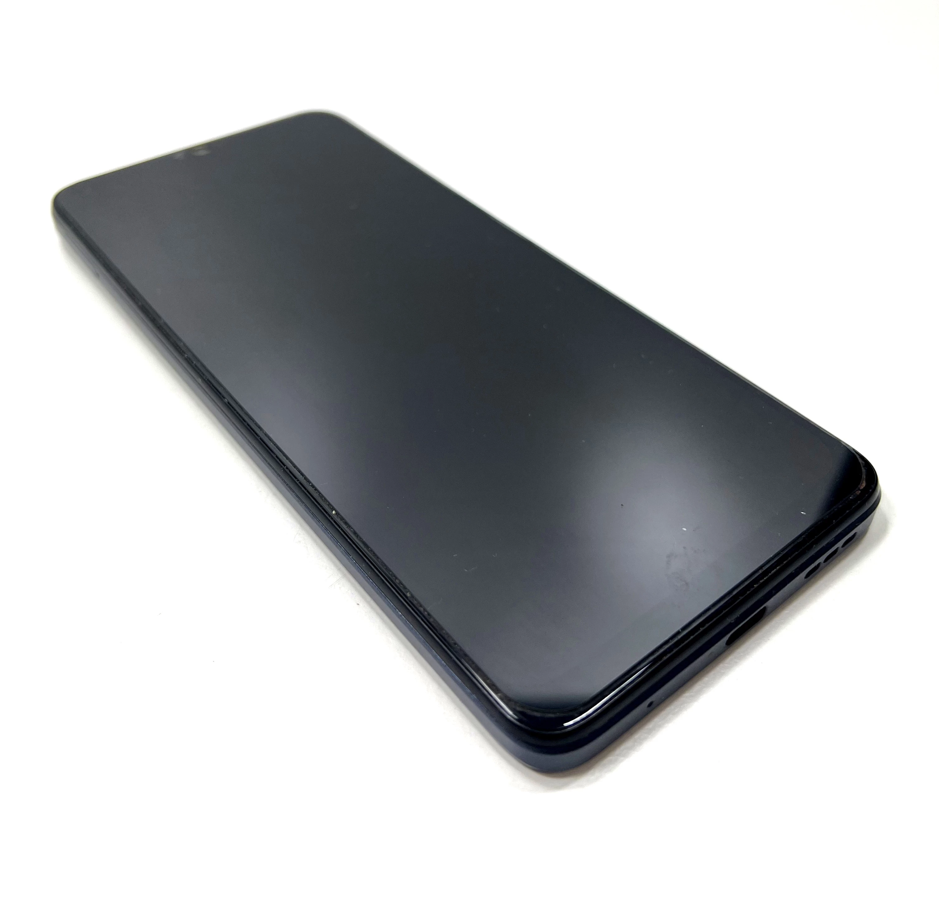 telefon-motorola-moto-e22-64gb-pudelko-kod-producenta-pavc0001pl