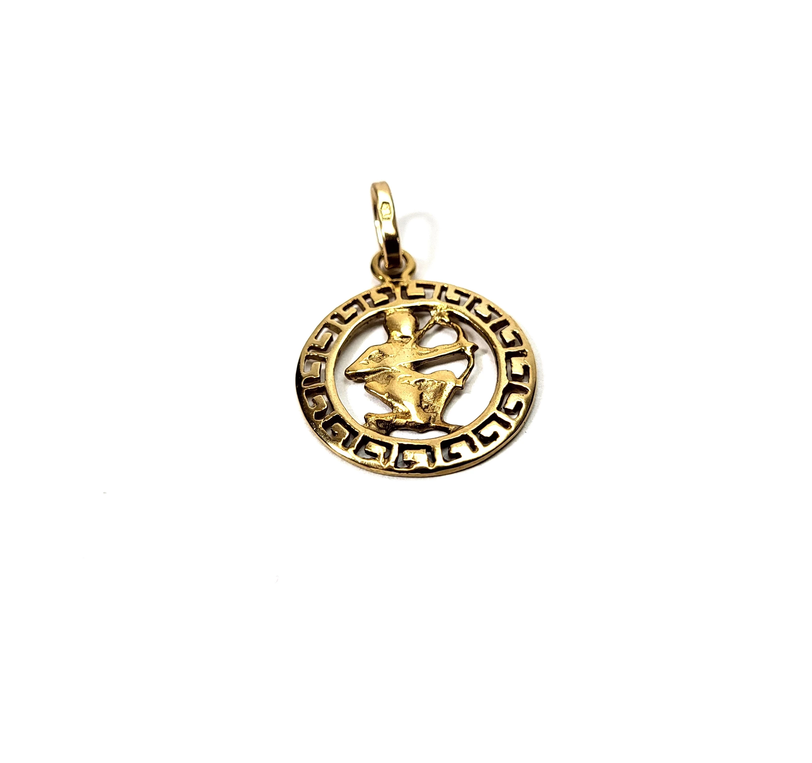 zlota-zawieszka-333-134g-srednica18cm-plac-zwyciestwa-1u8-szczecin