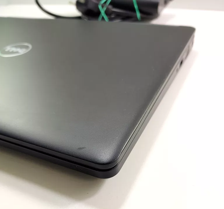 laptop-dell-latitude-5480-intel-core-i5-6440hq-260ghz-16gb-ram-zasilac-ean-gtin-5906609401765