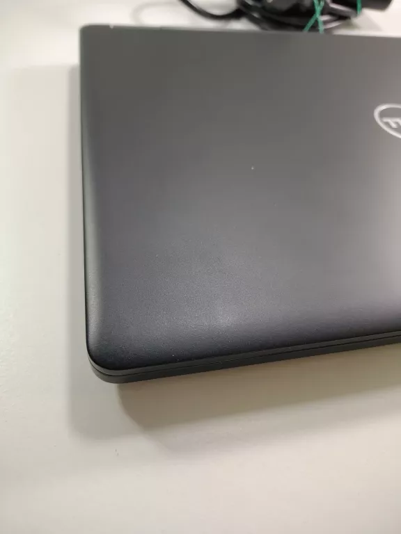 laptop-dell-latitude-5480-intel-core-i5-6440hq-260ghz-16gb-ram-zasilac-kod-producenta-16-gb-1024-gb-i5-w10-hd