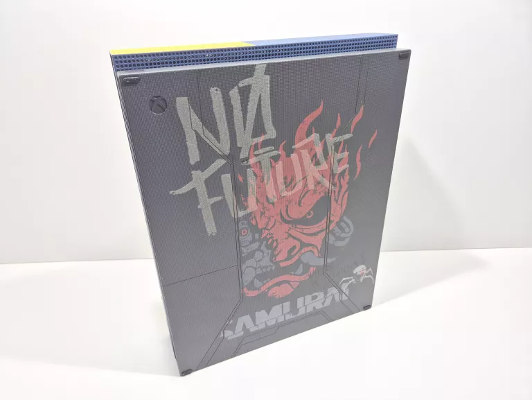 konsola-xbox-one-x-1tb-cyberpunk-2077-limited-edition-stan-11323-2