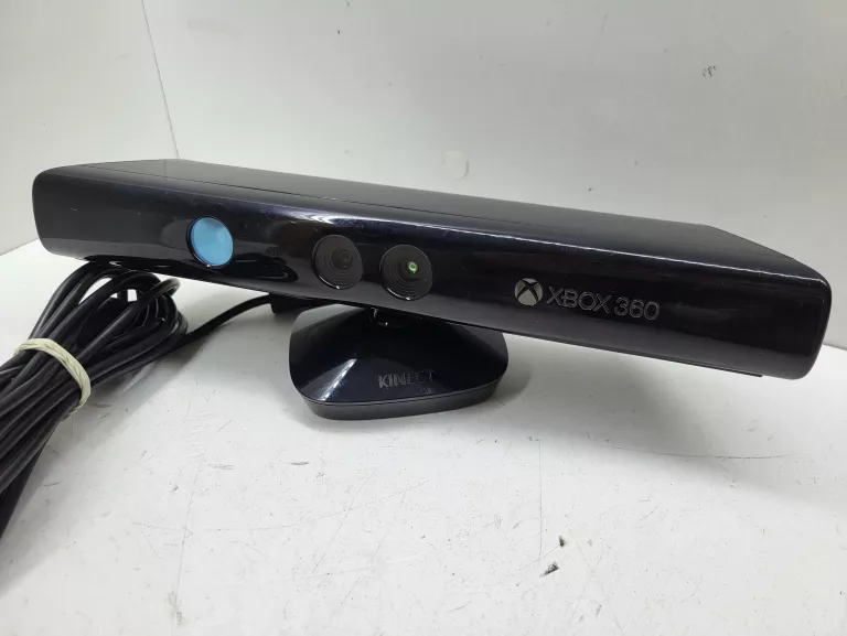 kinect-do-xbox-360-model-041130010235