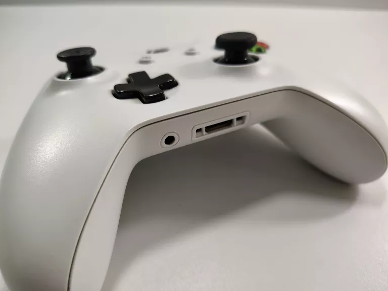 kontroler-xbox-one-1708-kod-producenta-1708