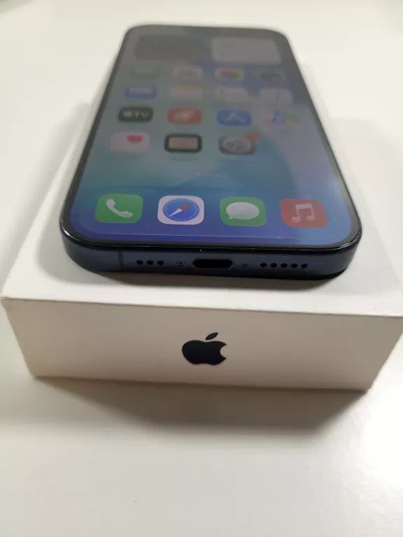 telefon-iphone-15-pro-128gb-ean-gtin-195949019036