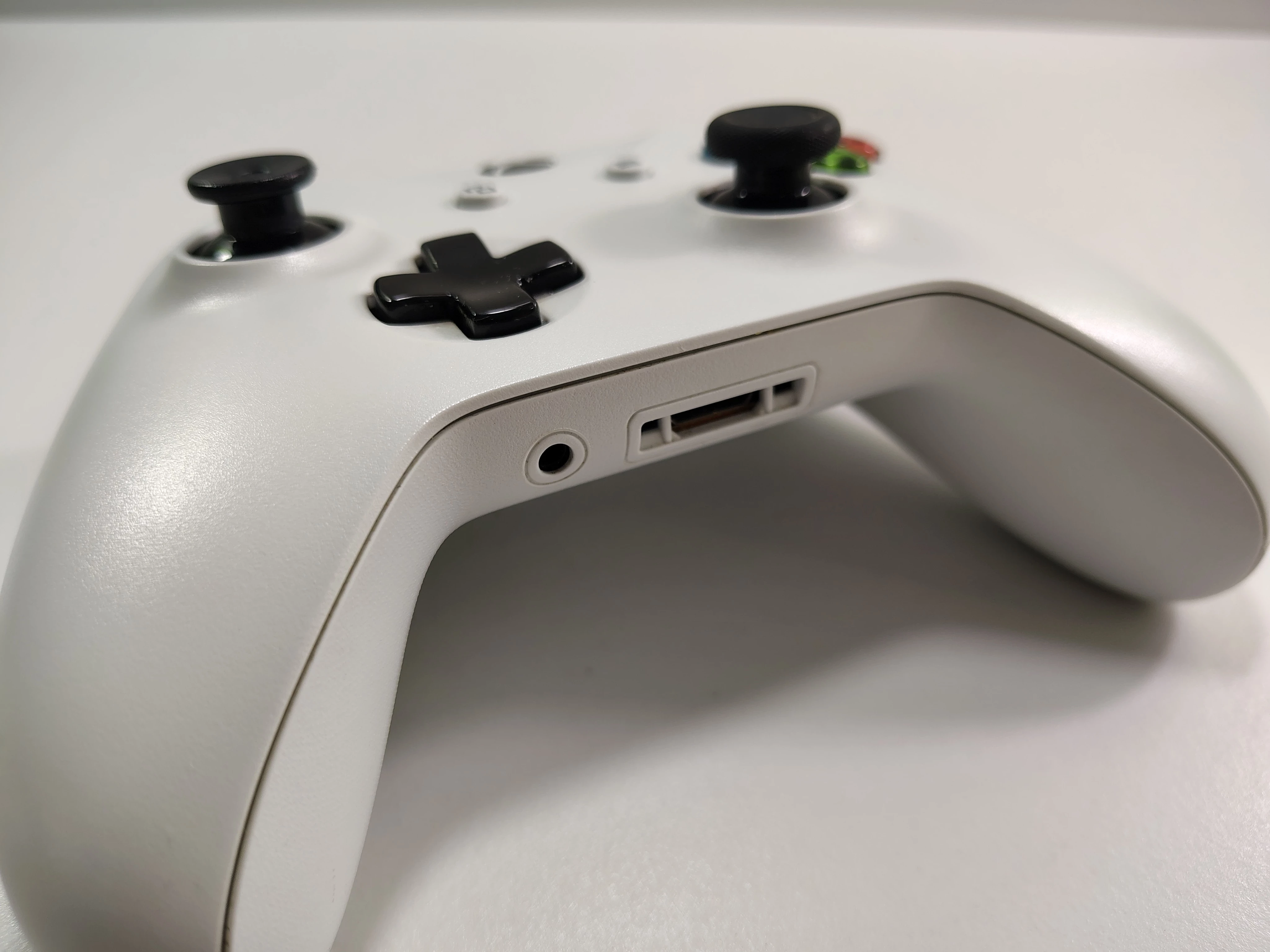 kontroler-xbox-one-1708-kod-producenta-1708