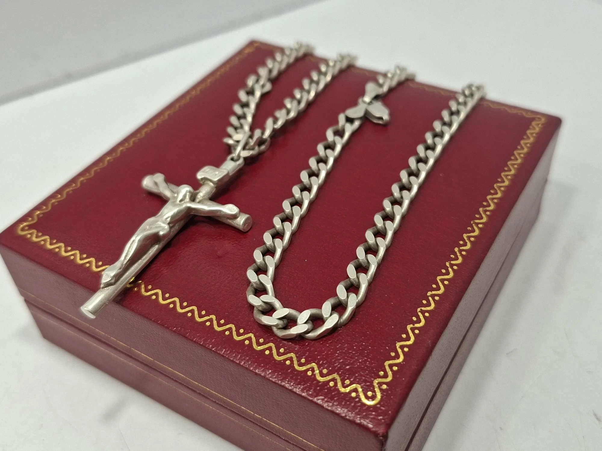 srebro-fajny-lancuch-z-krzyzykiem-33g925-ean-gtin-5905868200317