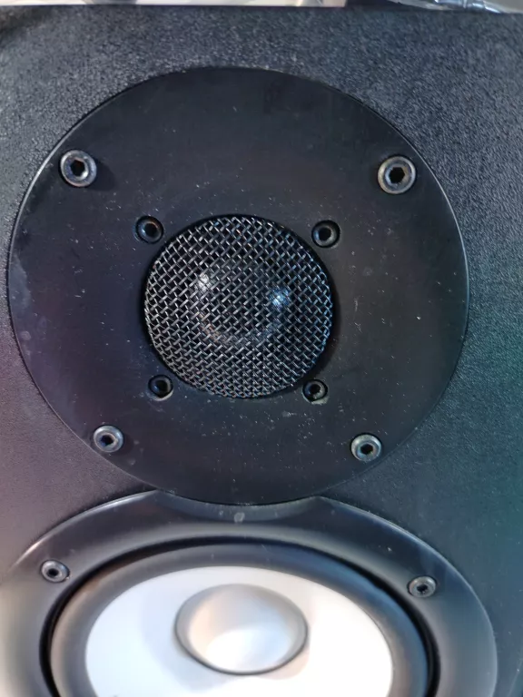 monitor-studyjny-yamaha-hs-5-model-hs5