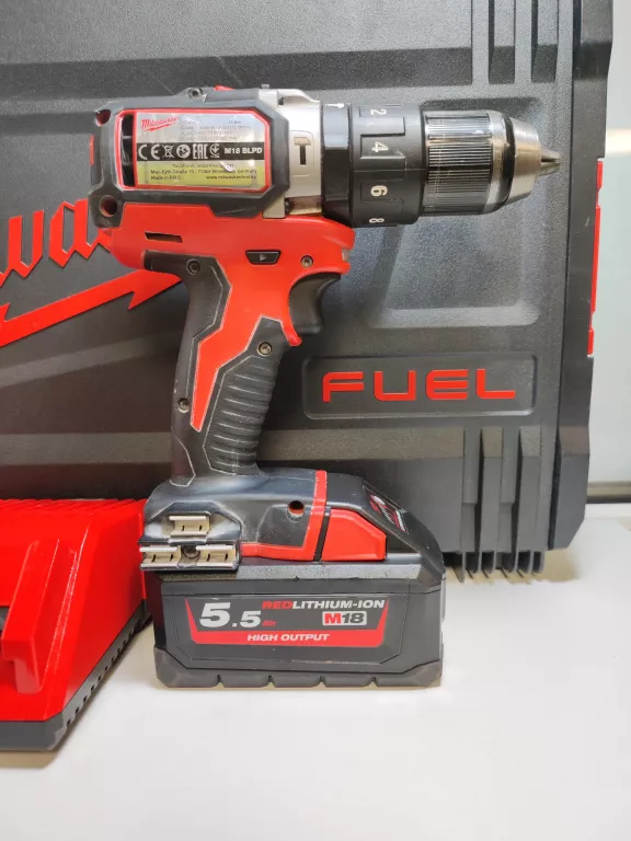 wkretarka-milwaukee-m18-blpd-aku-55-ah-ladowarka-ean-gtin-4063536086432