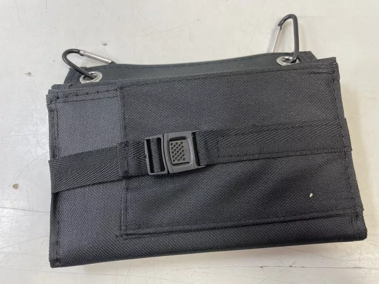 powerbank-solarny-rozkladany-stan-11323-2