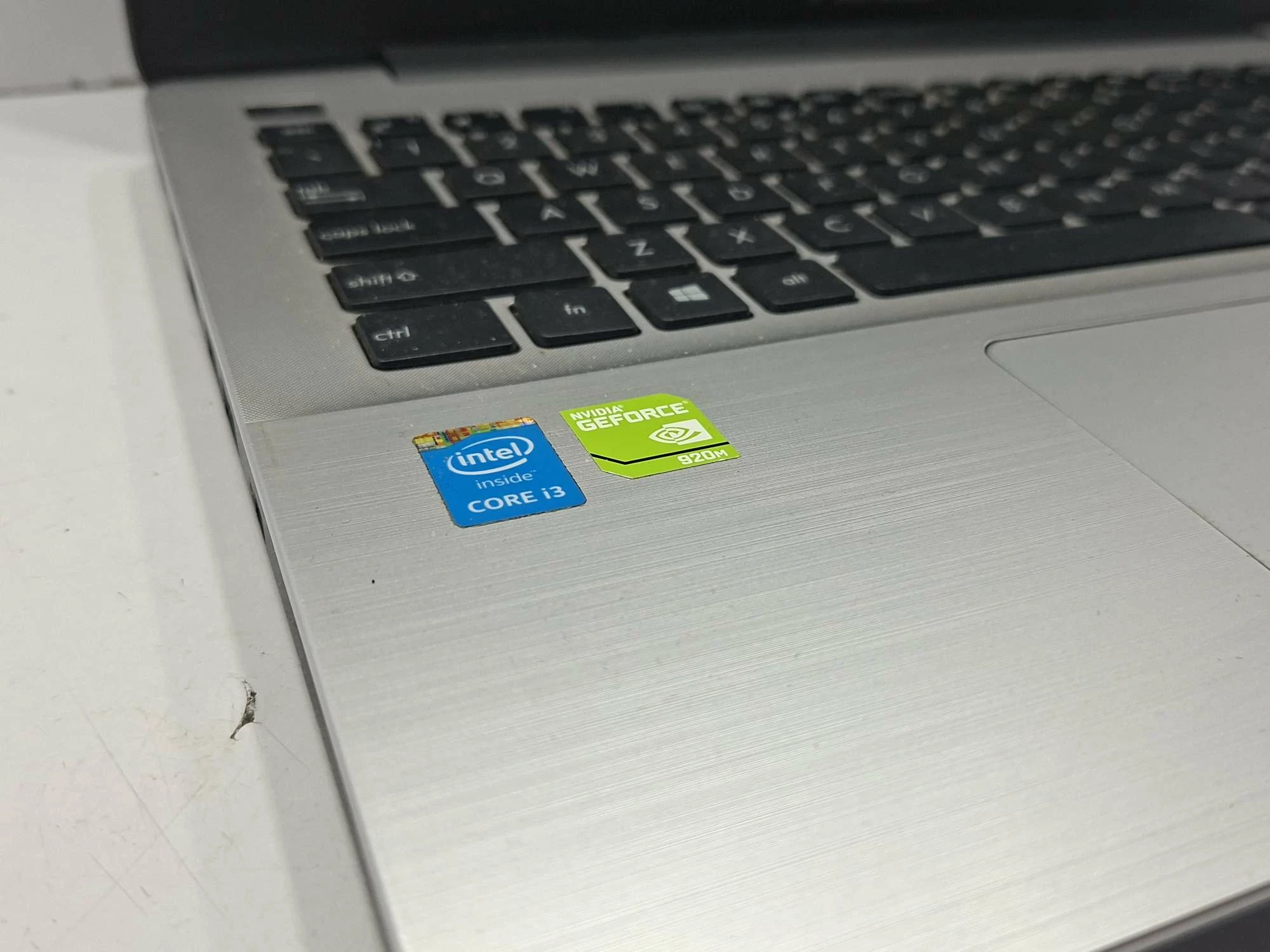 laptop-asus-a555l-ean-gtin-889349296509