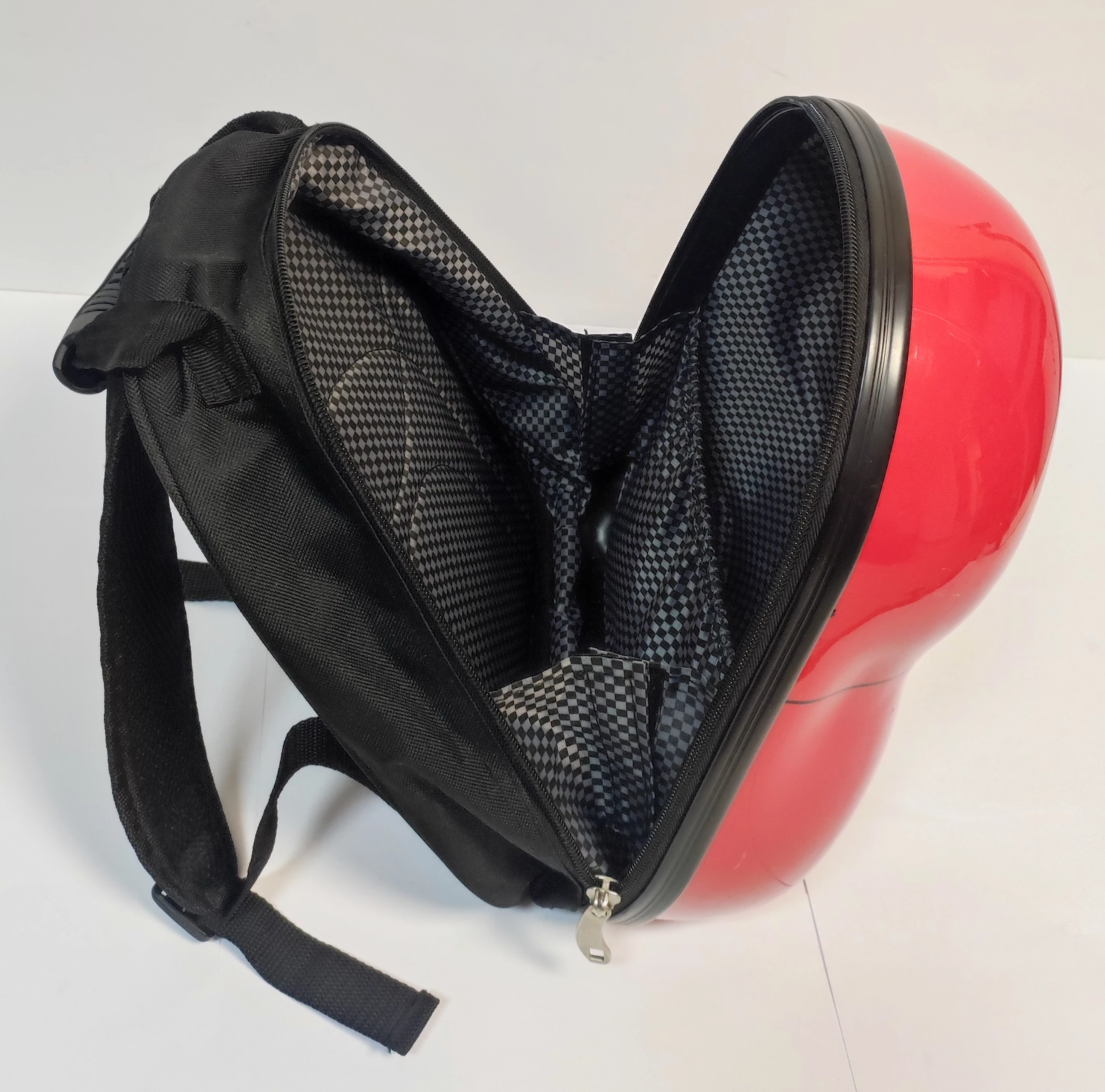 wittchen-walizka-i-plecak-biedronka-wysokosc-4000