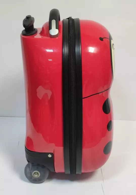 wittchen-walizka-i-plecak-biedronka-glebokosc-krotszy-bok-220